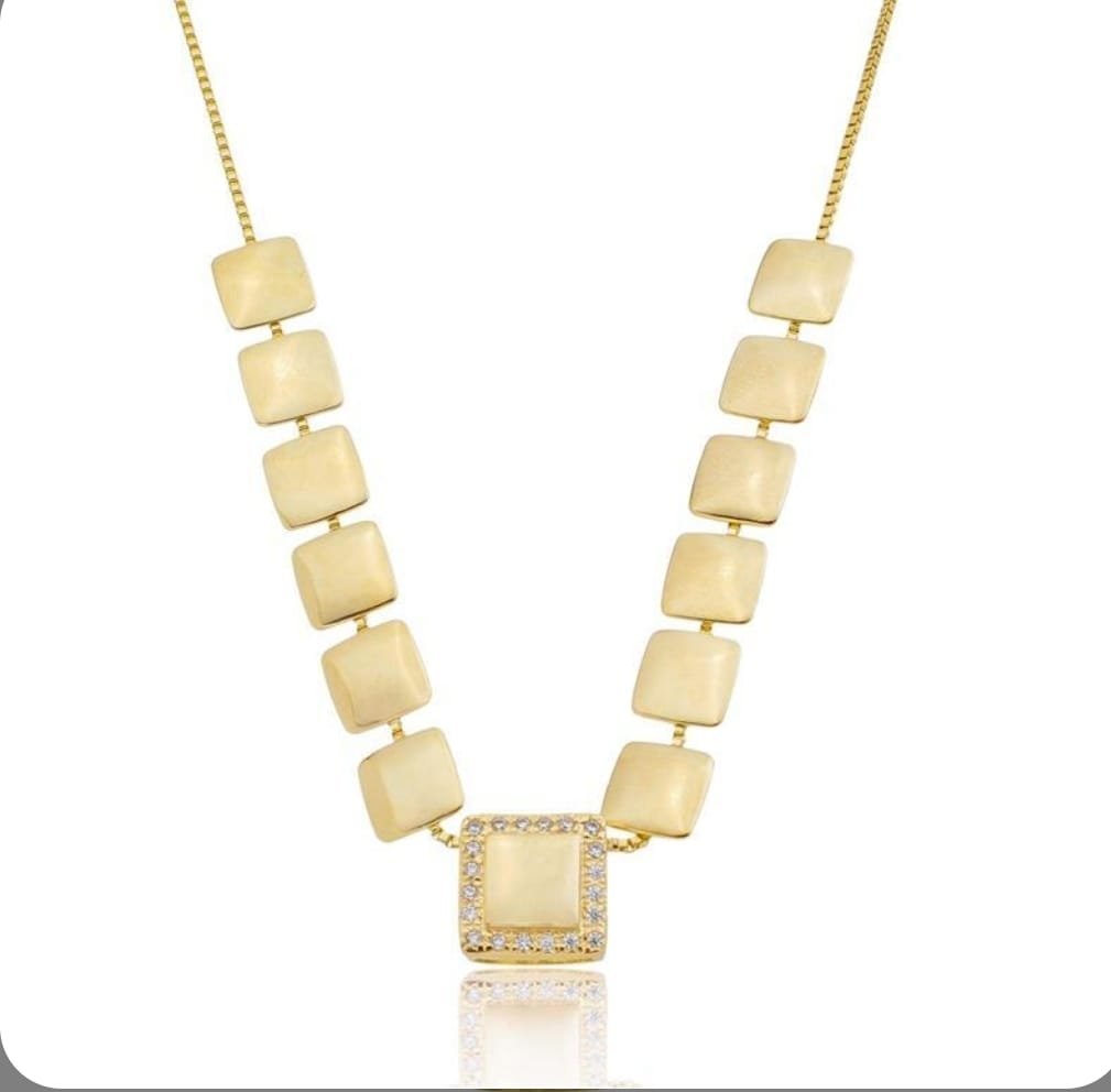 15268593984_Colar20Quadrado20Ouro.jpeg